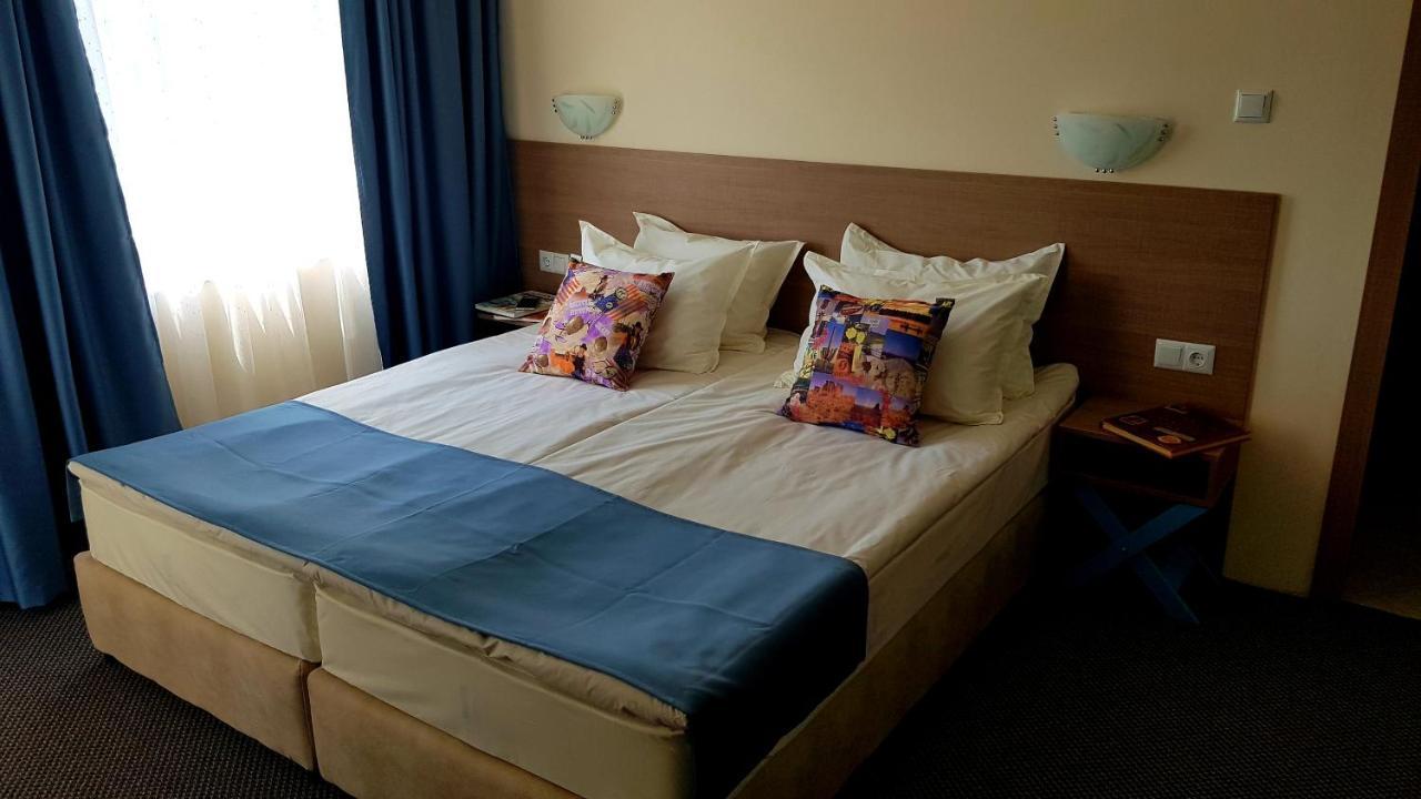 Амида Hotel Varvara  Kültér fotó