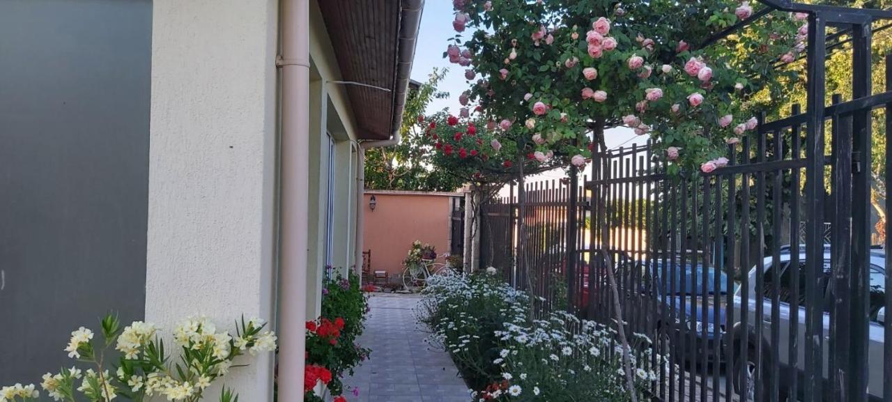 Амида Hotel Varvara  Kültér fotó