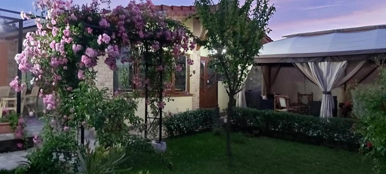 Амида Hotel Varvara  Kültér fotó